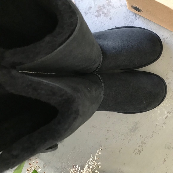 UGG Bailey Button Triplet Sheepskin Suede Boots - Picture 8 of 11